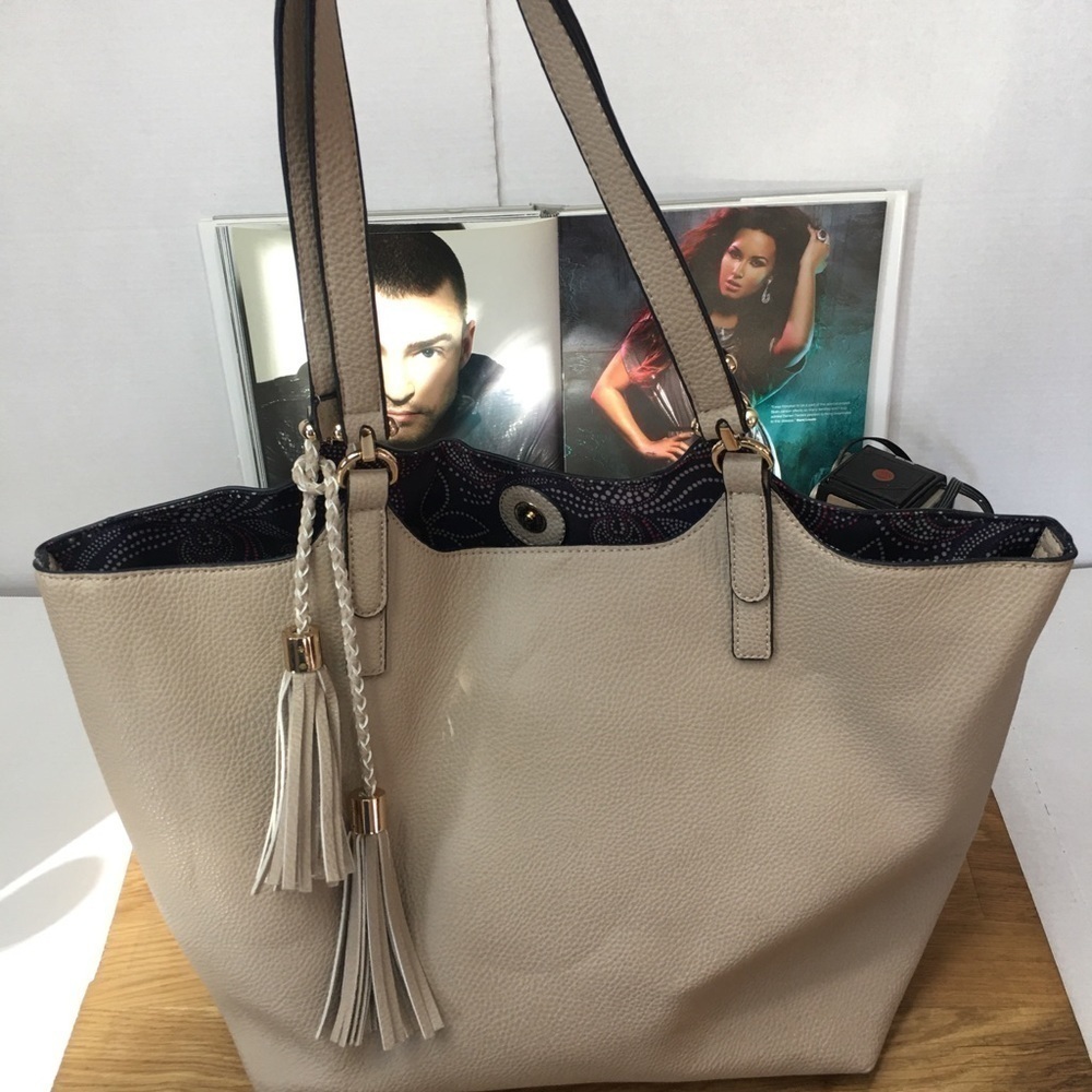 Clarks Taupe Leather Tote Bag | Quiet Luxury Greige Shoulder Purse